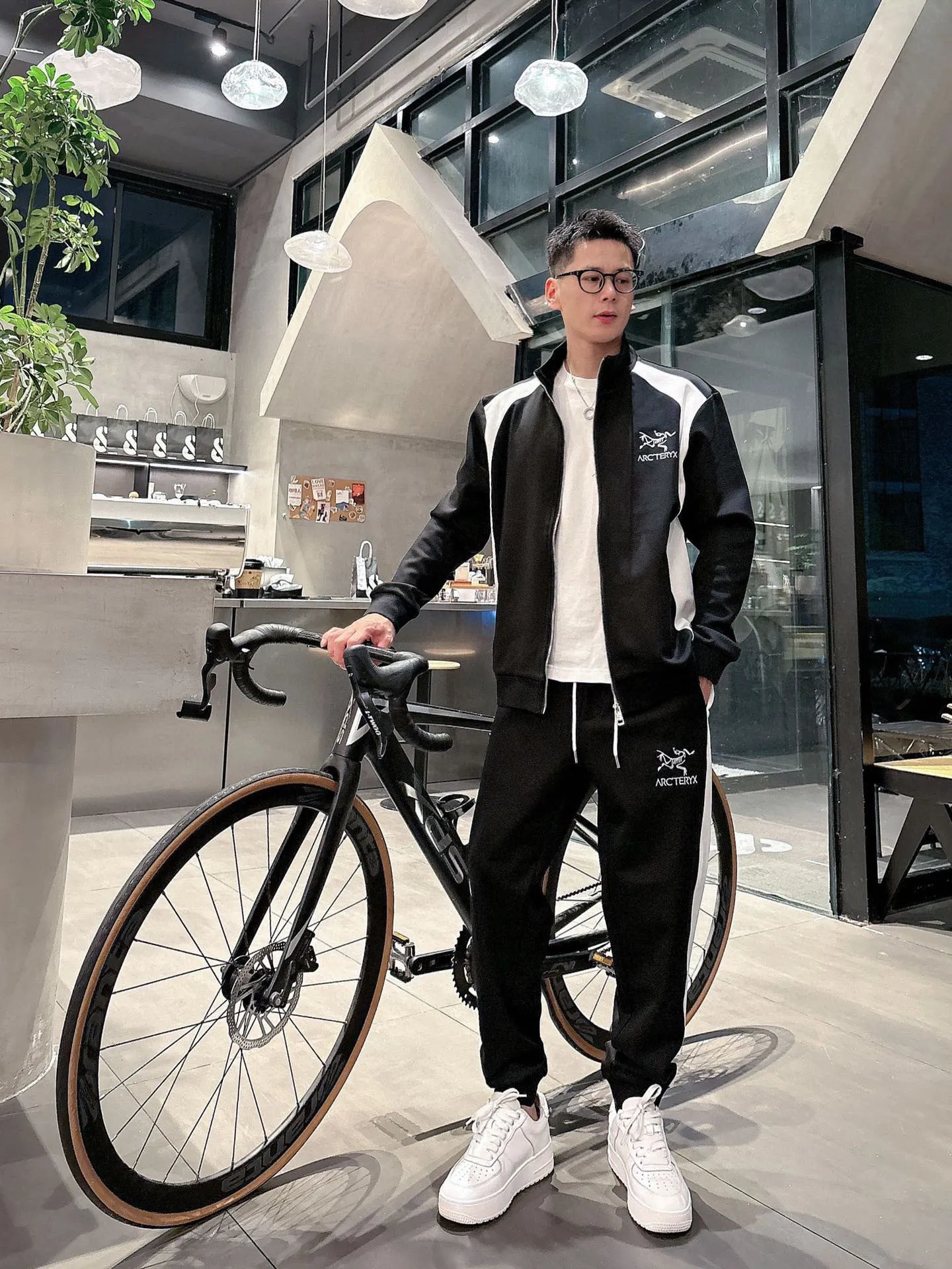 【ARCTERYX 】Hot Sale 2025 Hot Sale Original 🇭🇰 、 100%， ！ ！ Size：M-3XL（ 190 ）